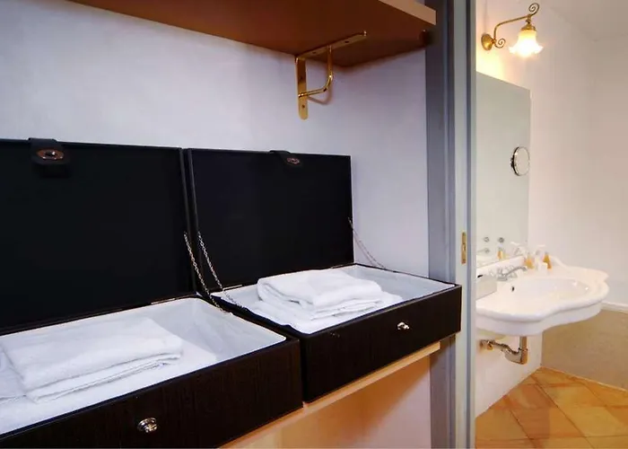 Residenza Frattina Affittacamere