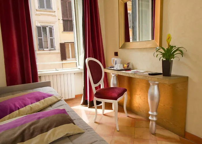 Residenza Frattina Konukevi 4*