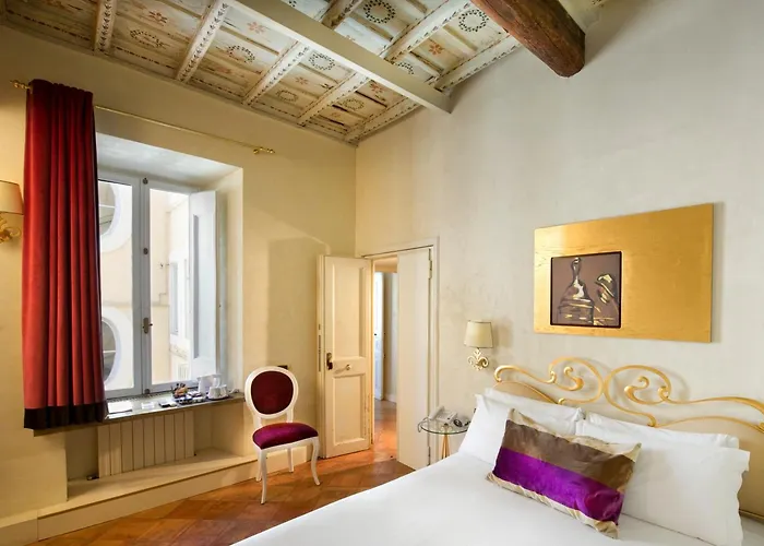 Residenza Frattina Affittacamere 4*