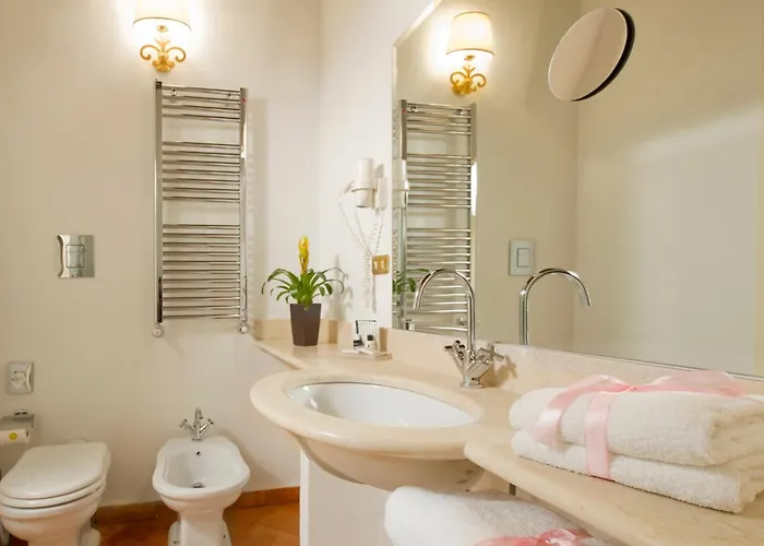Residenza Frattina Rome