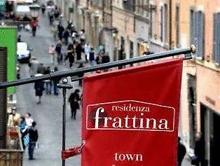 Konukevi Residenza Frattina 4*