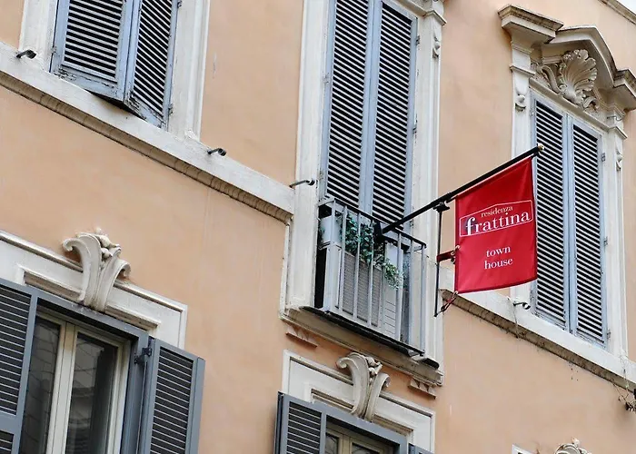 Affittacamere Residenza Frattina 4*